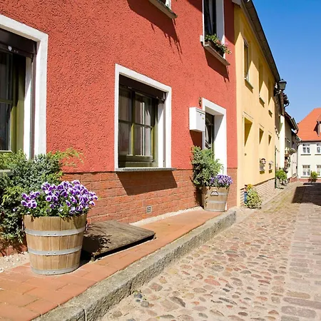Am Muehlenberg Apartment Waren (Müritz)