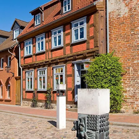 Apartment Am Muehlenberg Waren (Mueritz)